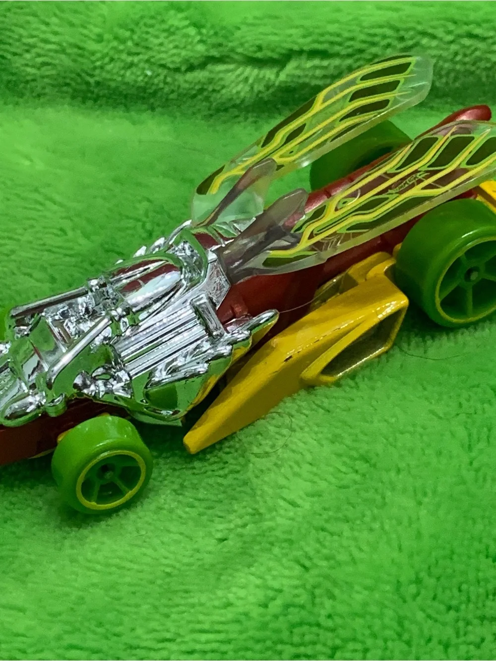 2009 vintage  Dragonfly Racer Toy Car